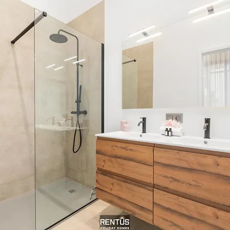 Lobster Loft - Stylish With Sea View In *