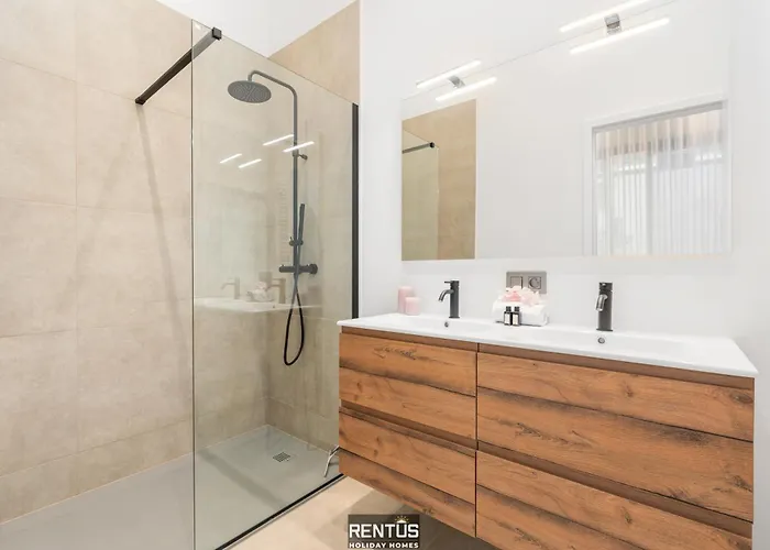 Lobster Loft - Stylish With Sea View In *