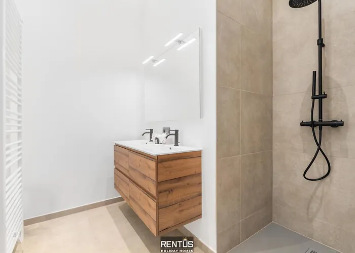 Lobster Loft - Stylish With Sea View In Appartement